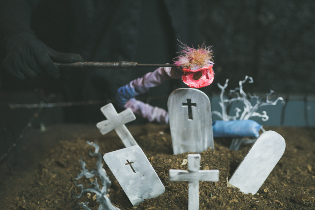 Teater Štrik - shows - The Worm