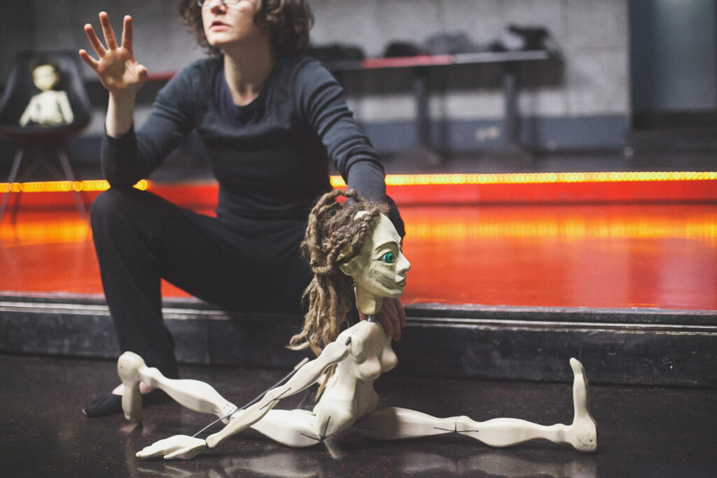 Workshop Puppet Parkour with Tea Kovše